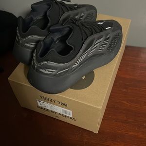 hezzy 700 v3